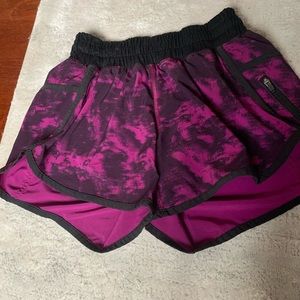 Lululemon shorts!!
